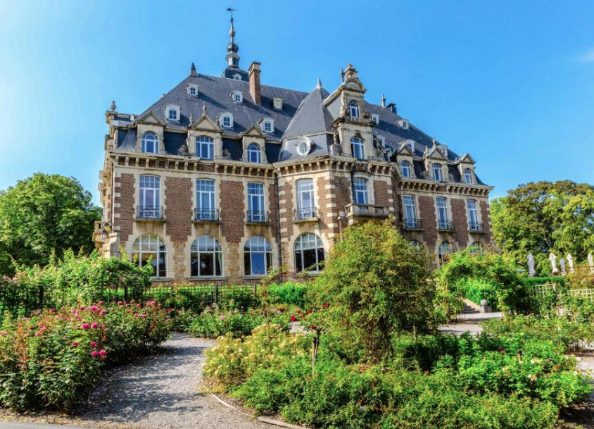 Château de Namêche, Belgium